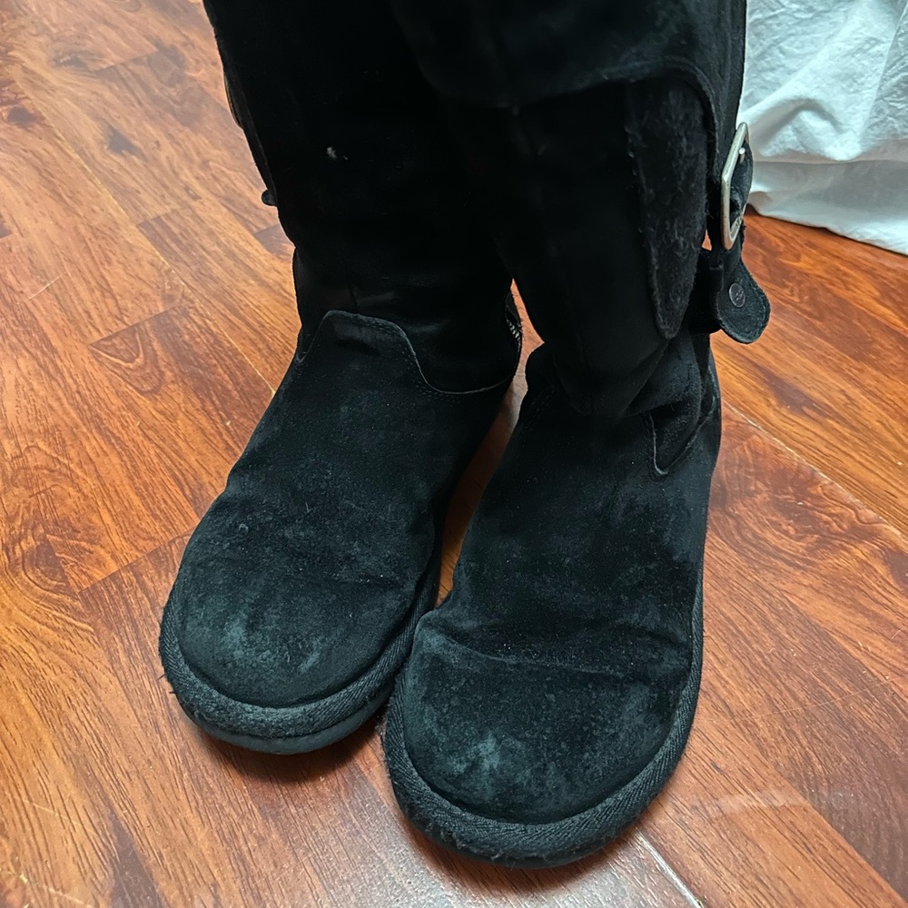 UGG BOOTS - Picture 3 of 7